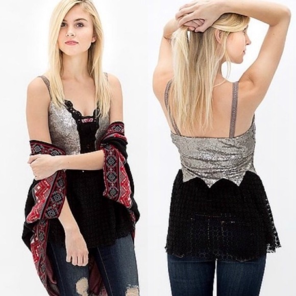 gimmicks by BKE Tops - Gimmicks by BKE Sequin Top